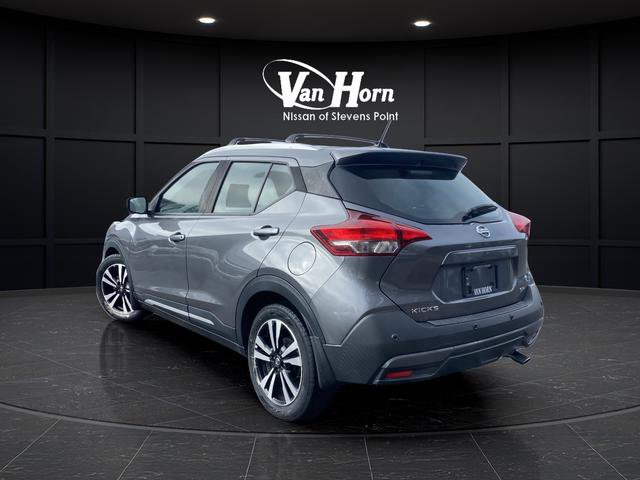 Used 2020 Nissan Kicks SR w/ Exterior Package image 2
