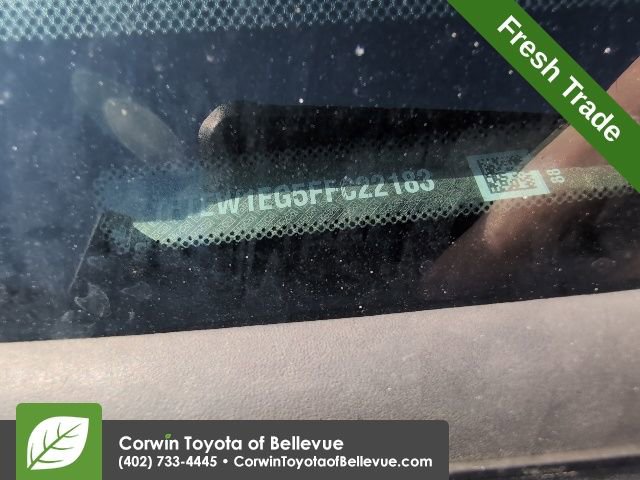 Used 2015 Ford F150 Platinum w/ Equipment Group 701A Luxury image 16