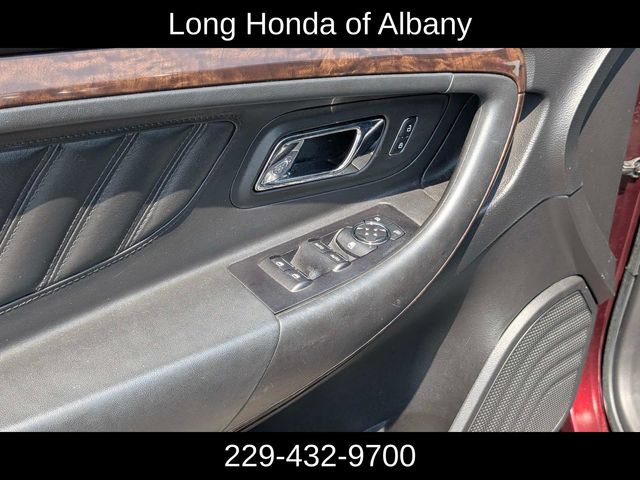 Used 2018 Ford Taurus Limited FWD image 12