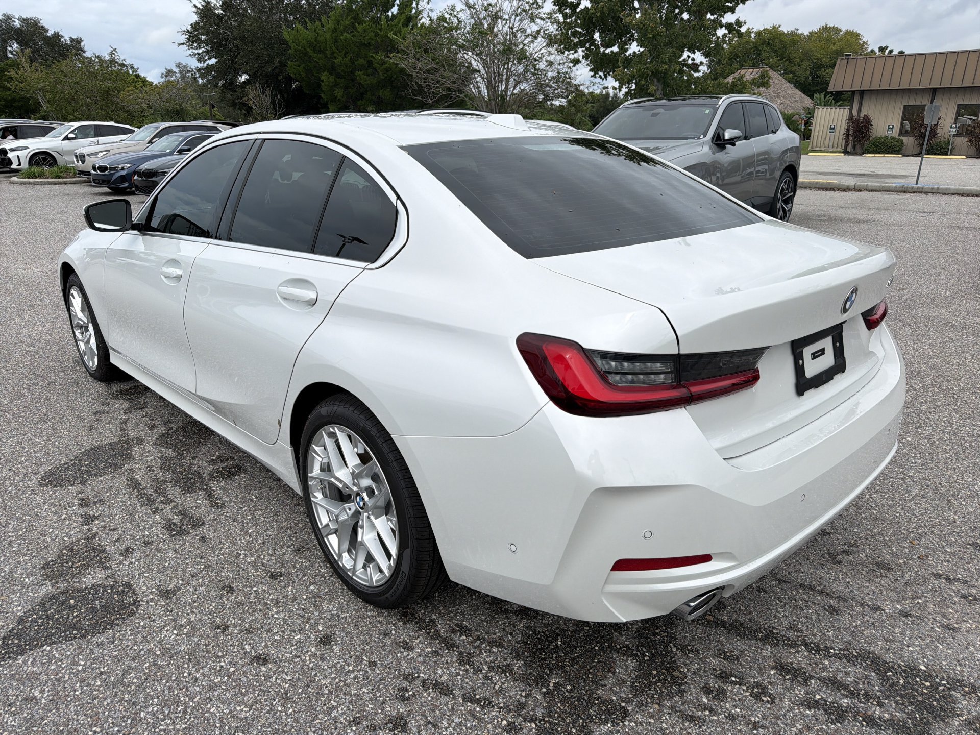 New 2026 BMW 330i Sedan w/ Convenience Package RWD image 6