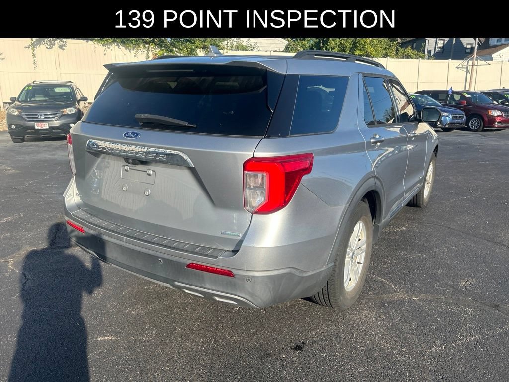 Used 2020 Ford Explorer XLT w/ Equipment Group 202A RWD image 4