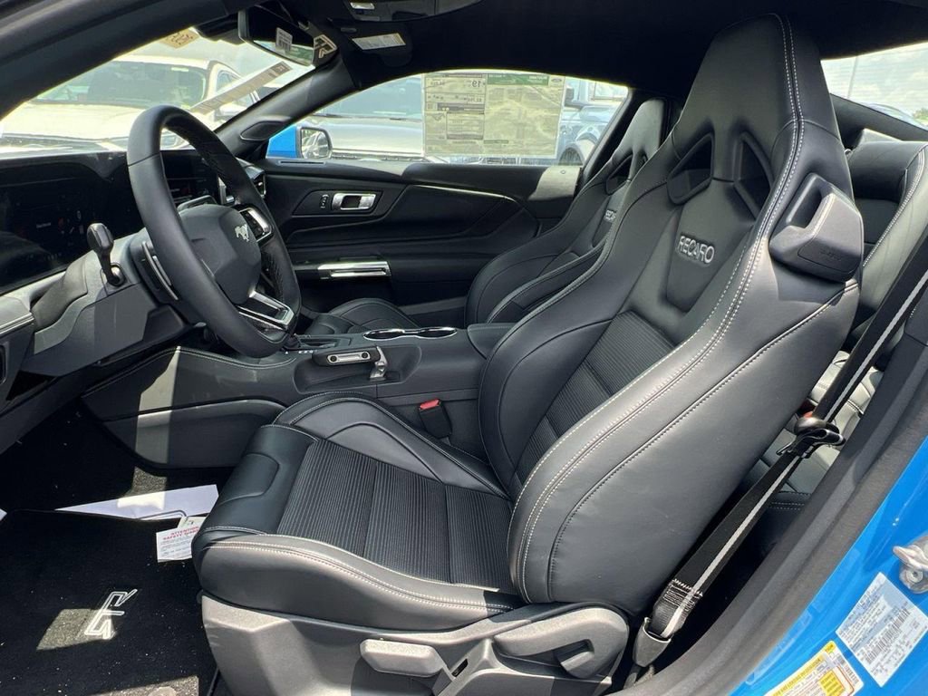 New 2025 Ford Mustang GT Premium w/ GT Performance Package image 13