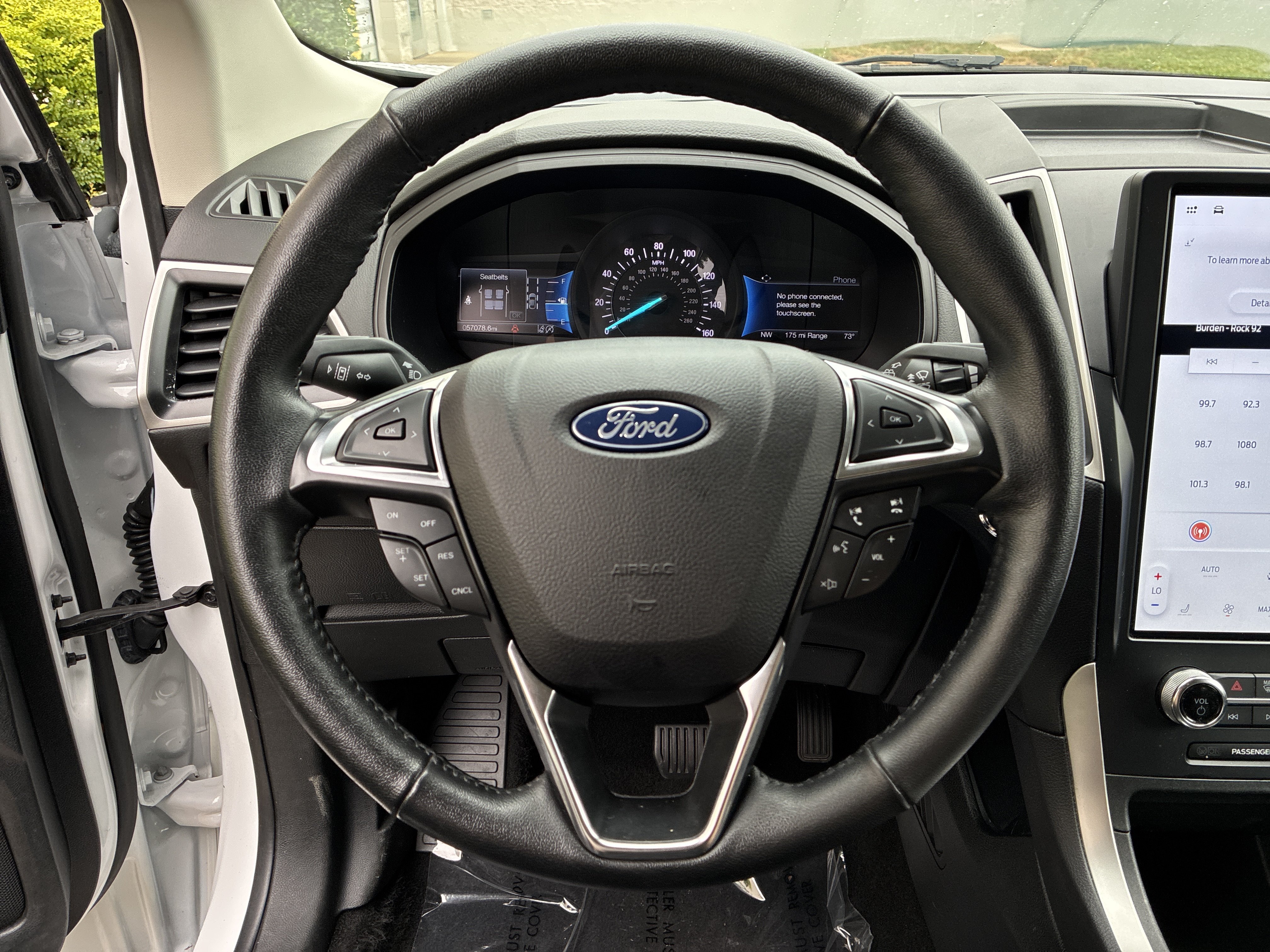 Used 2024 Ford Edge SEL AWD/4WD image 20