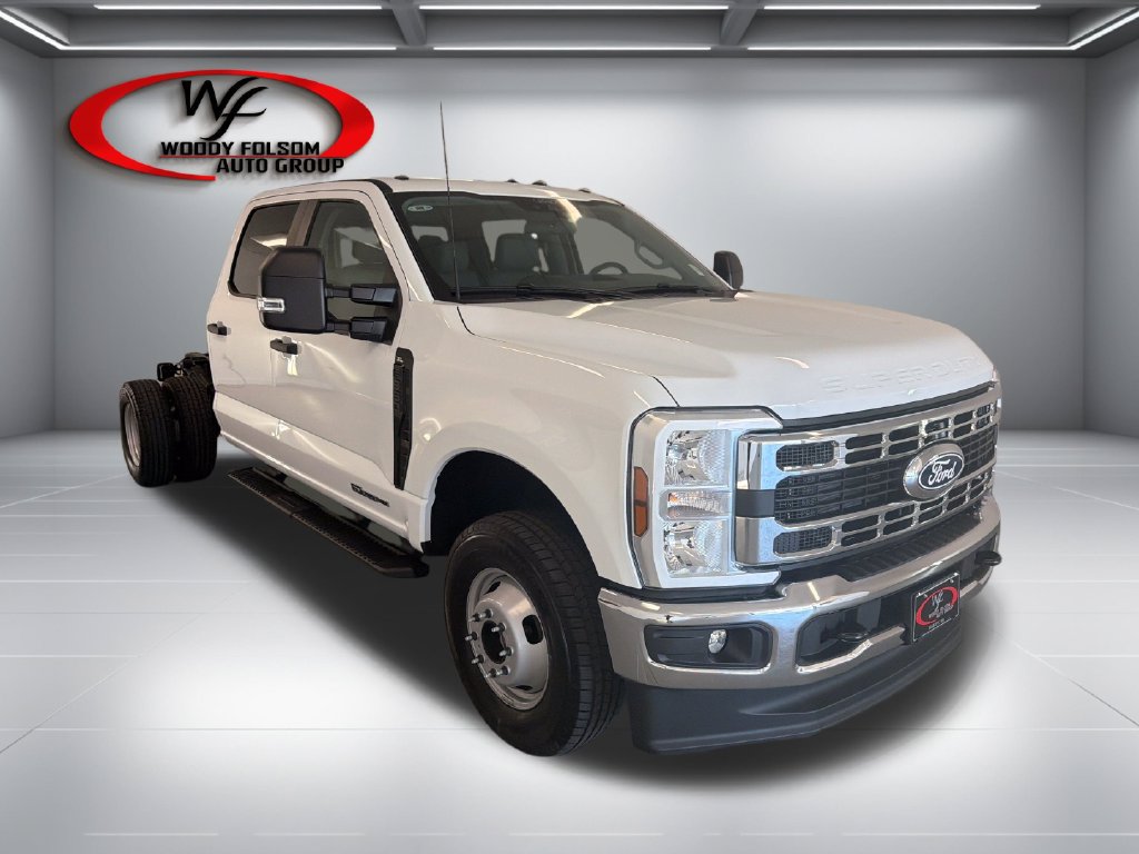 New 2027 Ford F350 XL w/ XL Chrome Package AWD/4WD image 3