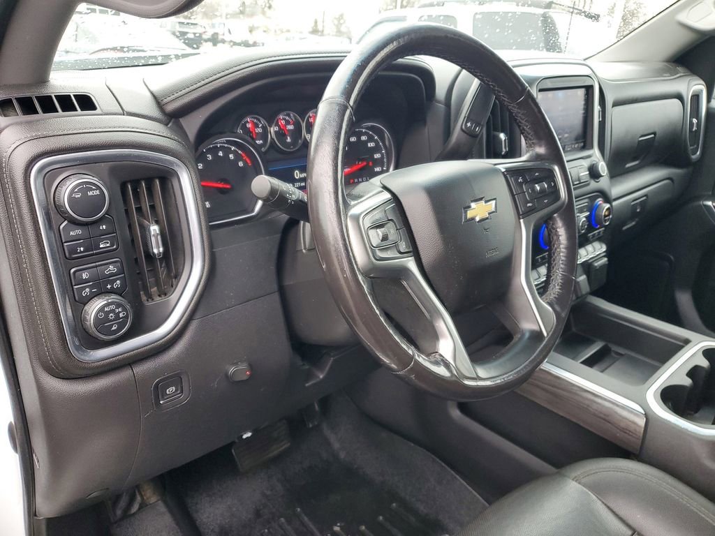 Used 2022 Chevrolet Silverado 1500 LTZ image 8