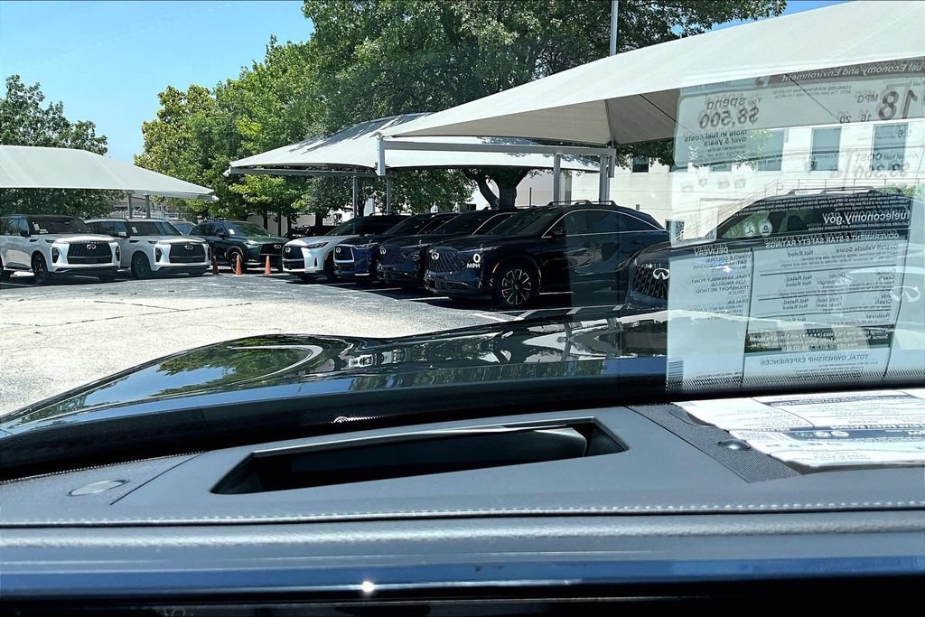 New 2027 INFINITI QX80 Luxe RWD image 39