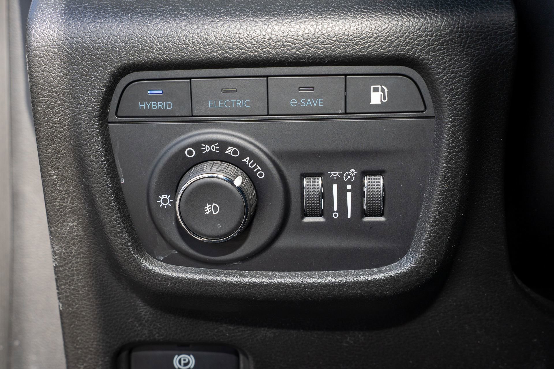 Used 2023 Jeep Grand Cherokee Trailhawk w/ Luxury Tech Group III image 30