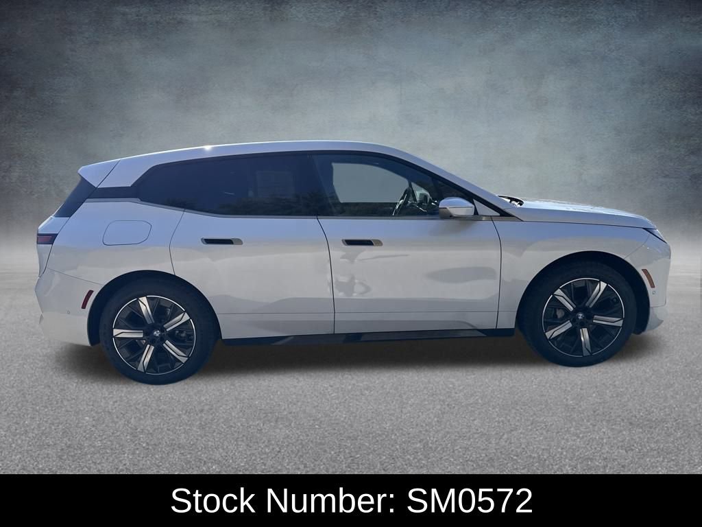 New 2026 BMW iX xDrive45 w/ Premium Package image 6