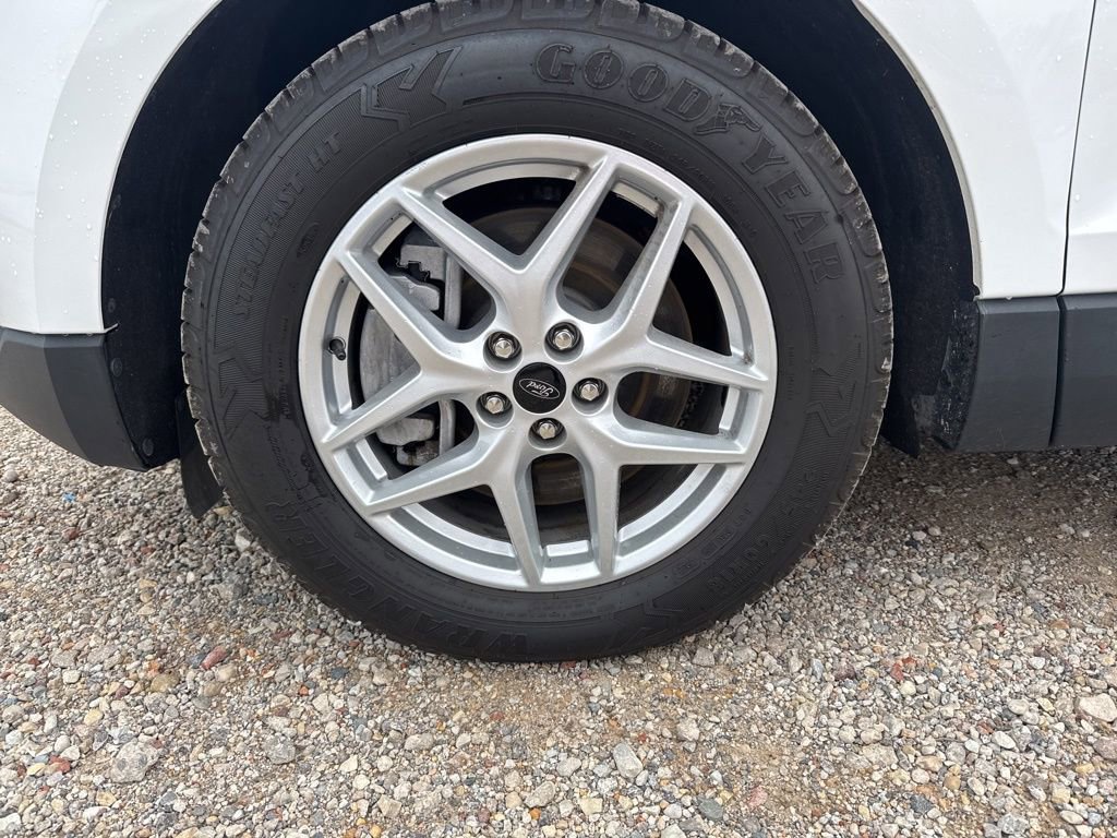 Used 2023 Ford Edge SEL image 19