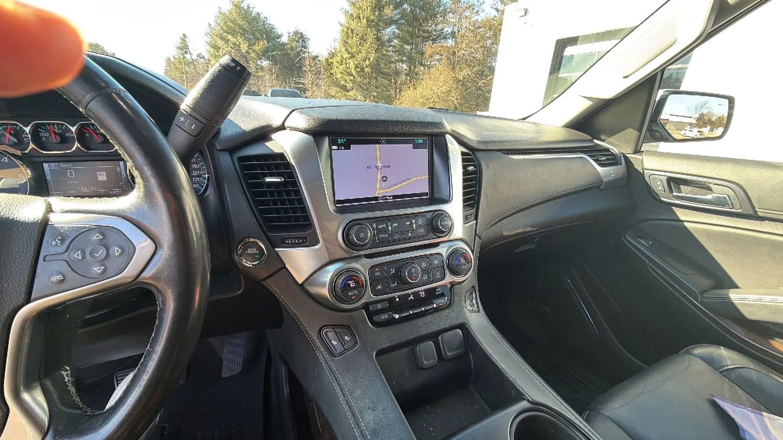 Used 2019 Chevrolet Tahoe LT image 34