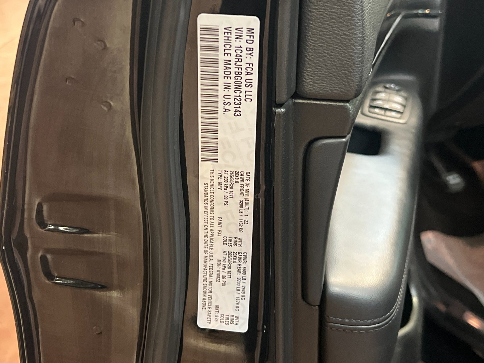 Certified 2022 Jeep Grand Cherokee Limited w/ Tech Group image 28