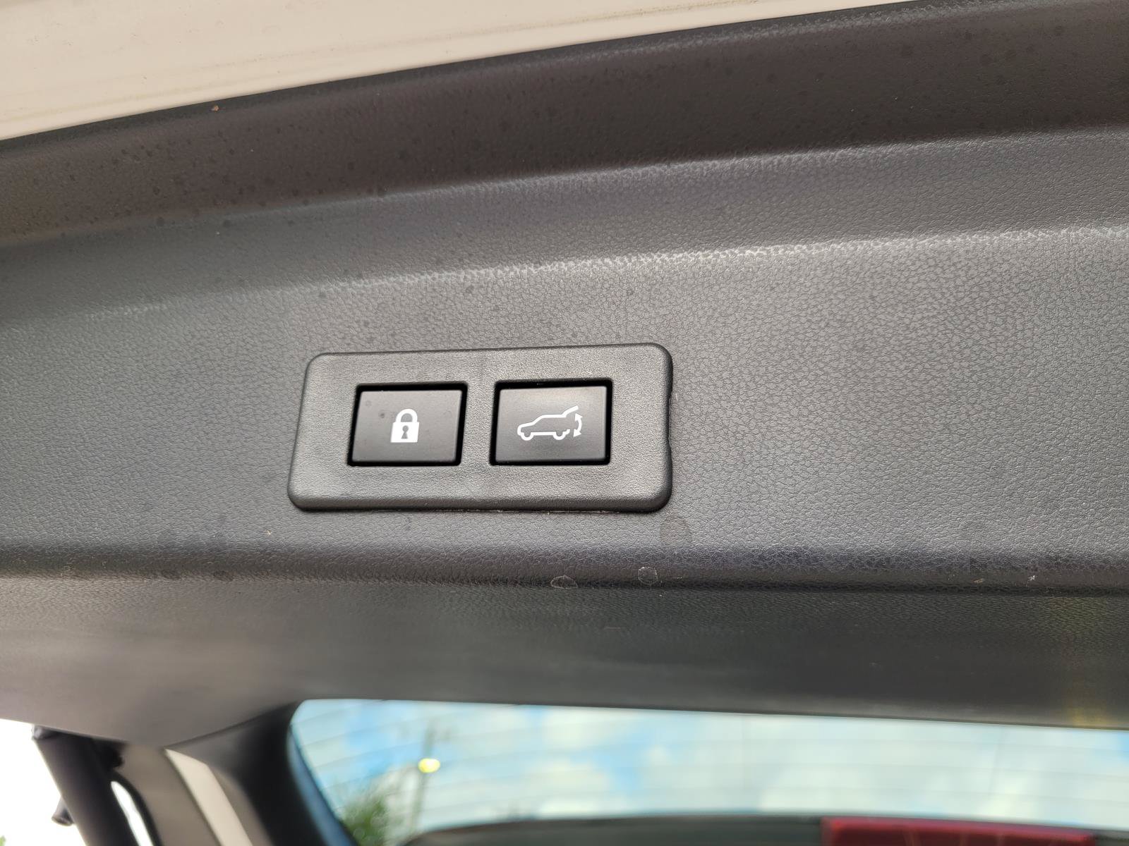 Certified 2024 Subaru Ascent Onyx Edition AWD/4WD image 19