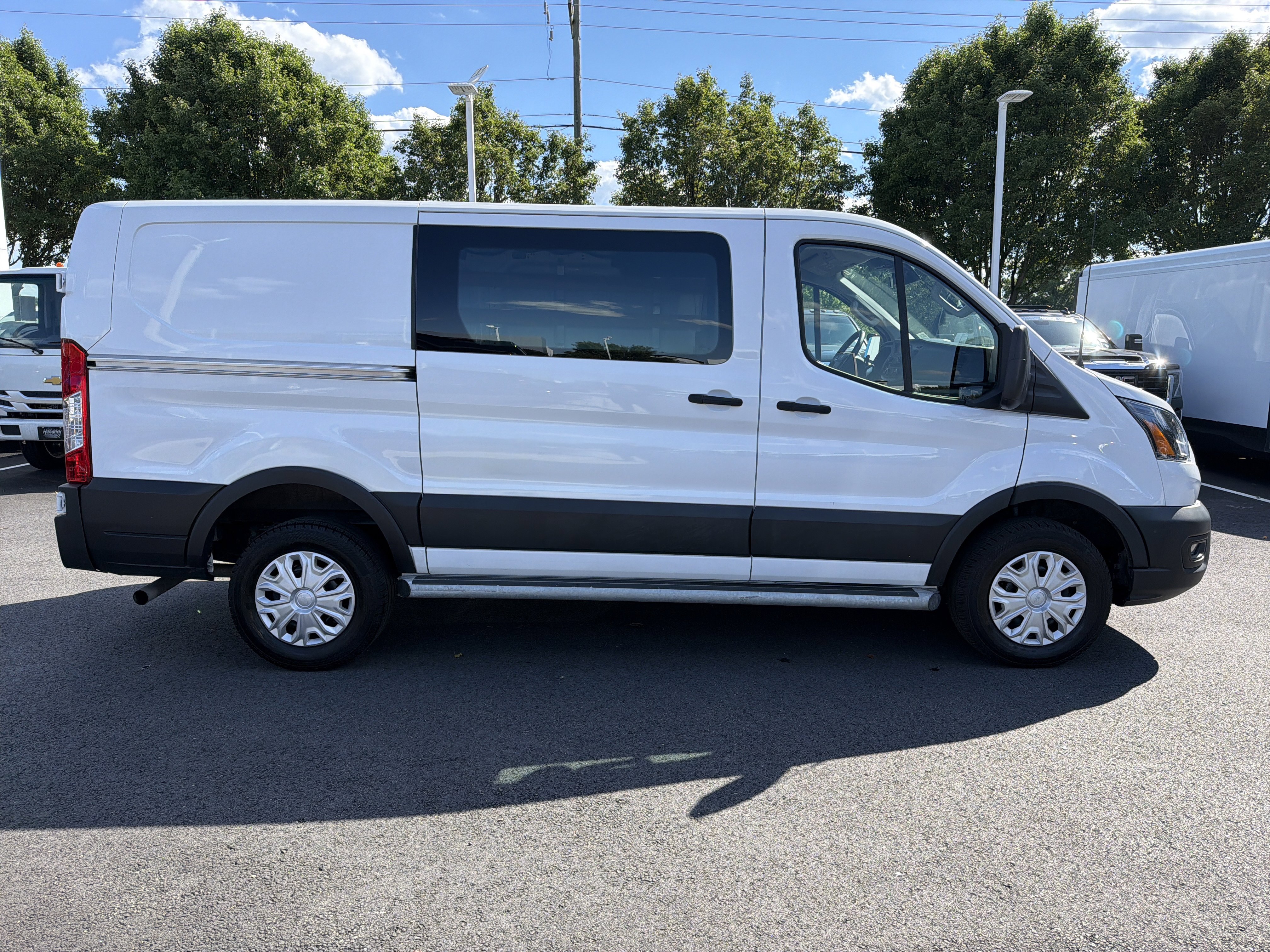 Used 2024 Ford Transit 250 Low Roof w/ Exterior Upgrade Package RWD image 11