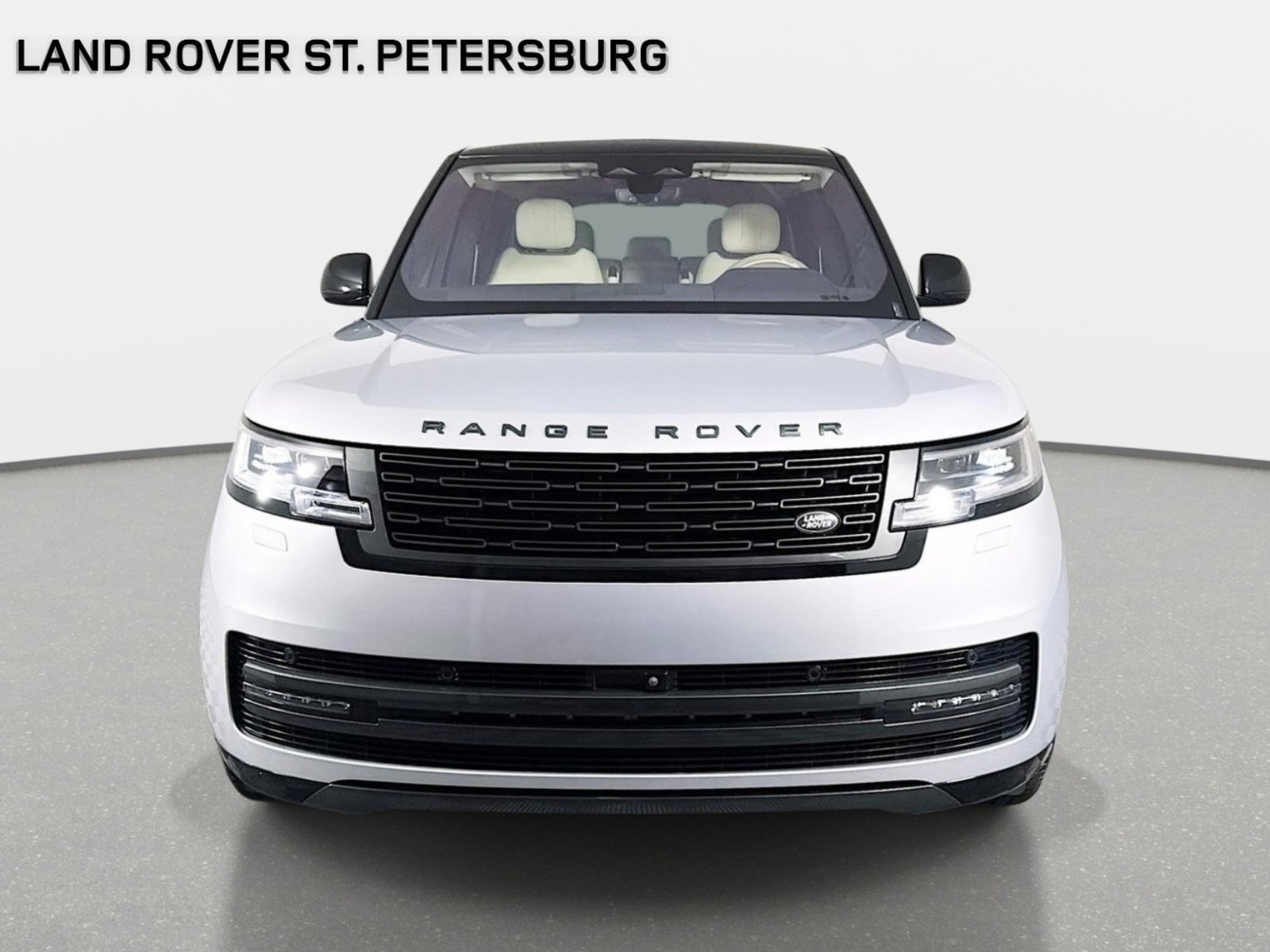 Used 2023 Land Rover Range Rover Long Wheelbase SE AWD/4WD image 2