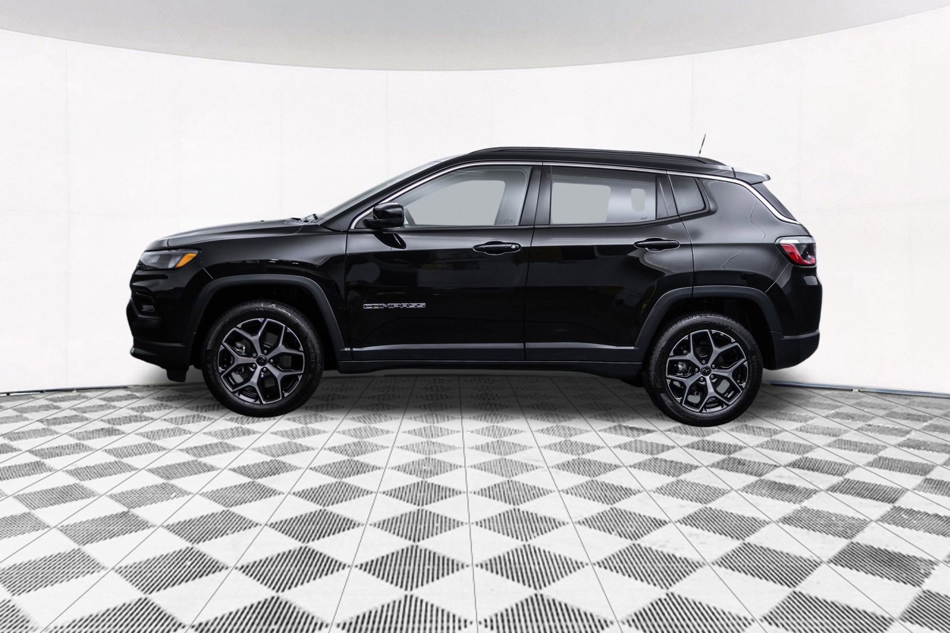 Used 2026 Jeep Compass Limited AWD/4WD image 7