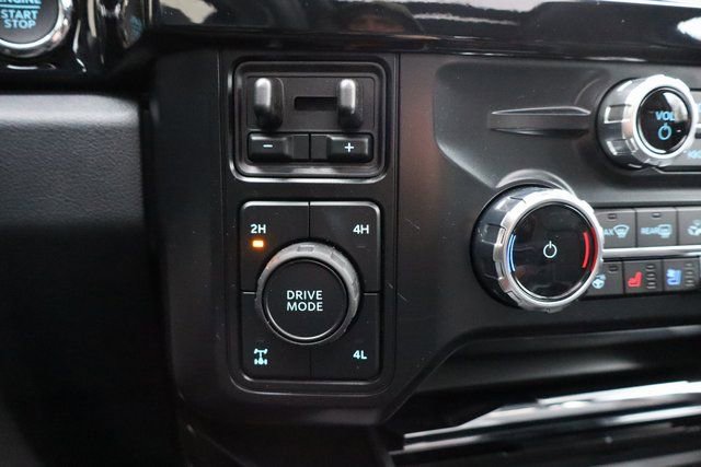 New 2026 Ford F250 Lariat w/ Black Appearance Package image 35