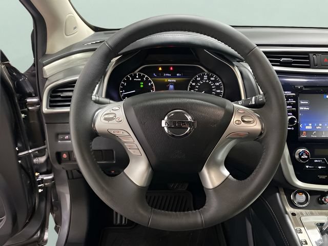 Used 2017 Nissan Murano Platinum w/ Platinum Technology Package AWD/4WD image 13