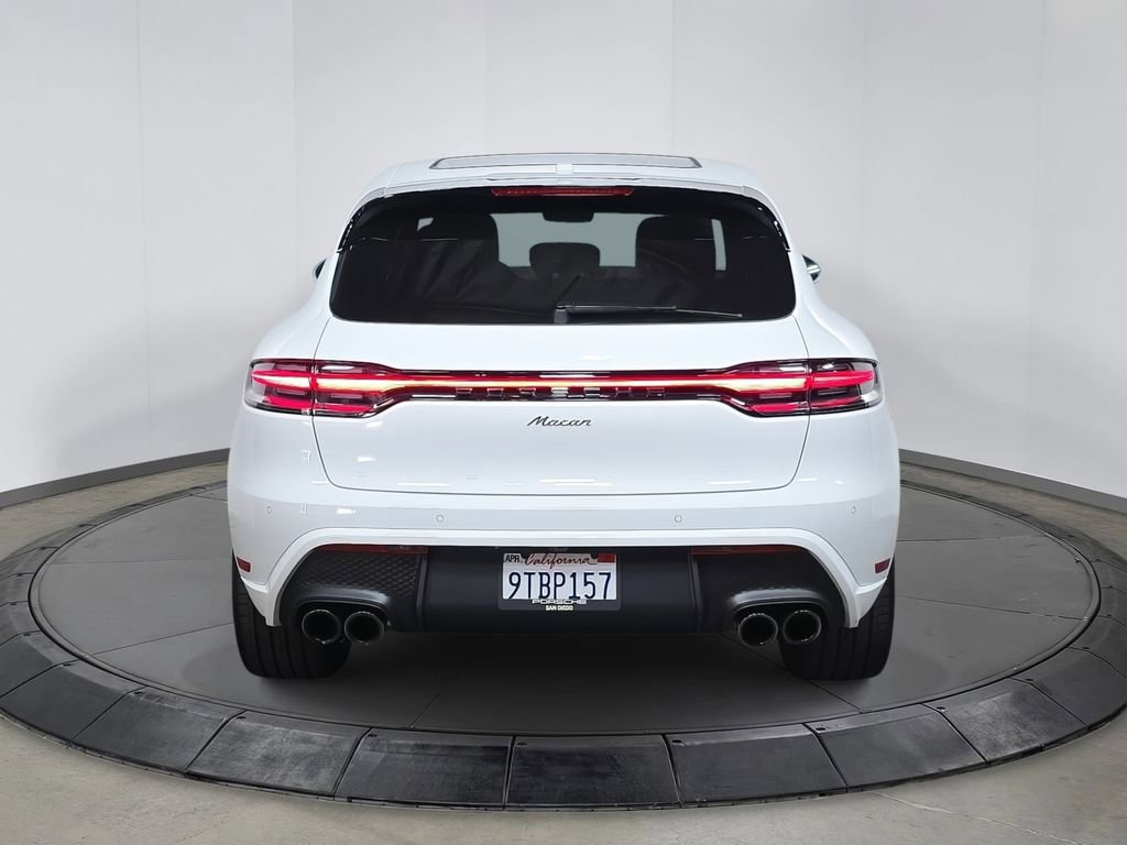 Certified 2025 Porsche Macan image 6