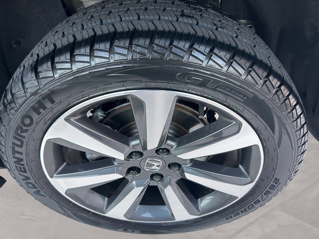 Used 2023 Honda Pilot Elite image 14