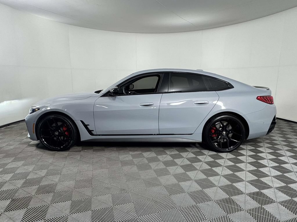 Used 2025 BMW 430i xDrive w/ M Sport Package AWD/4WD image 11