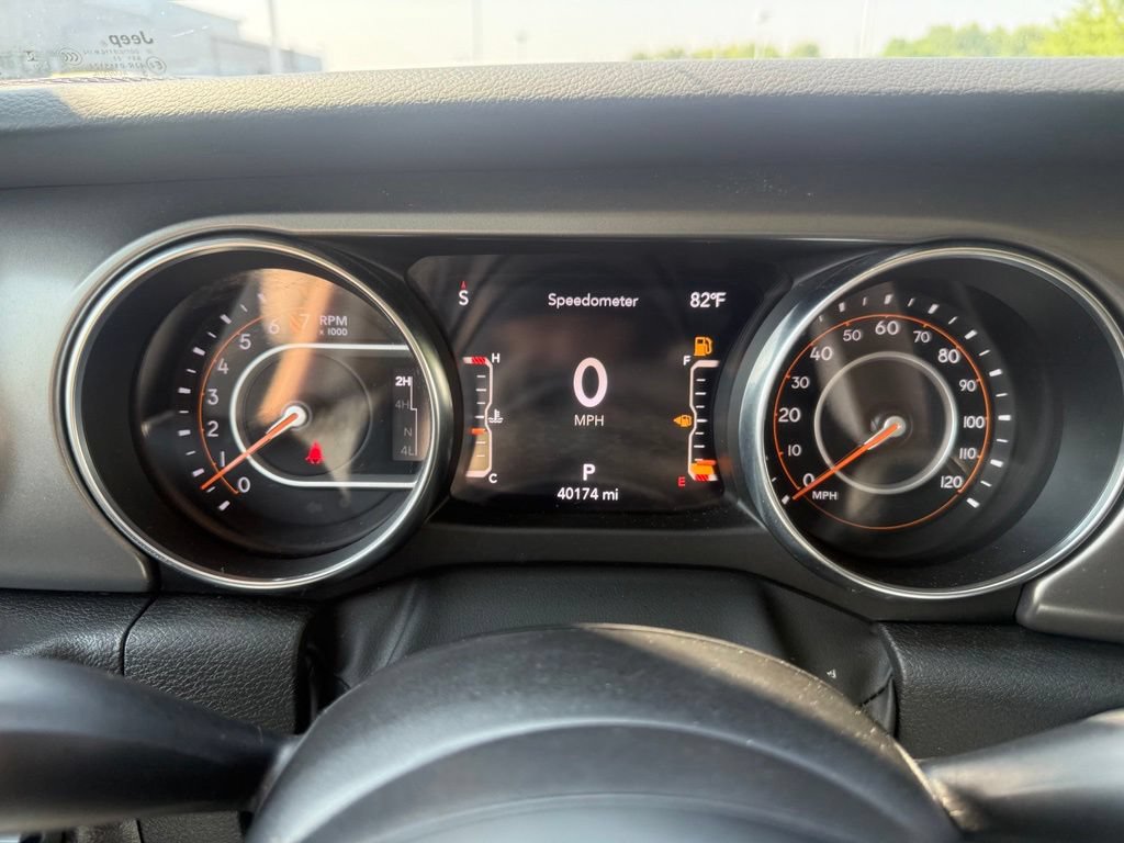 Used 2023 Jeep Gladiator Sport AWD/4WD image 20