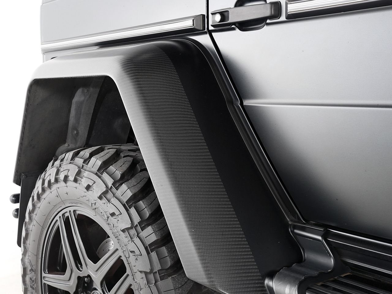 Used 2018 Mercedes-Benz G 550 Squared image 14