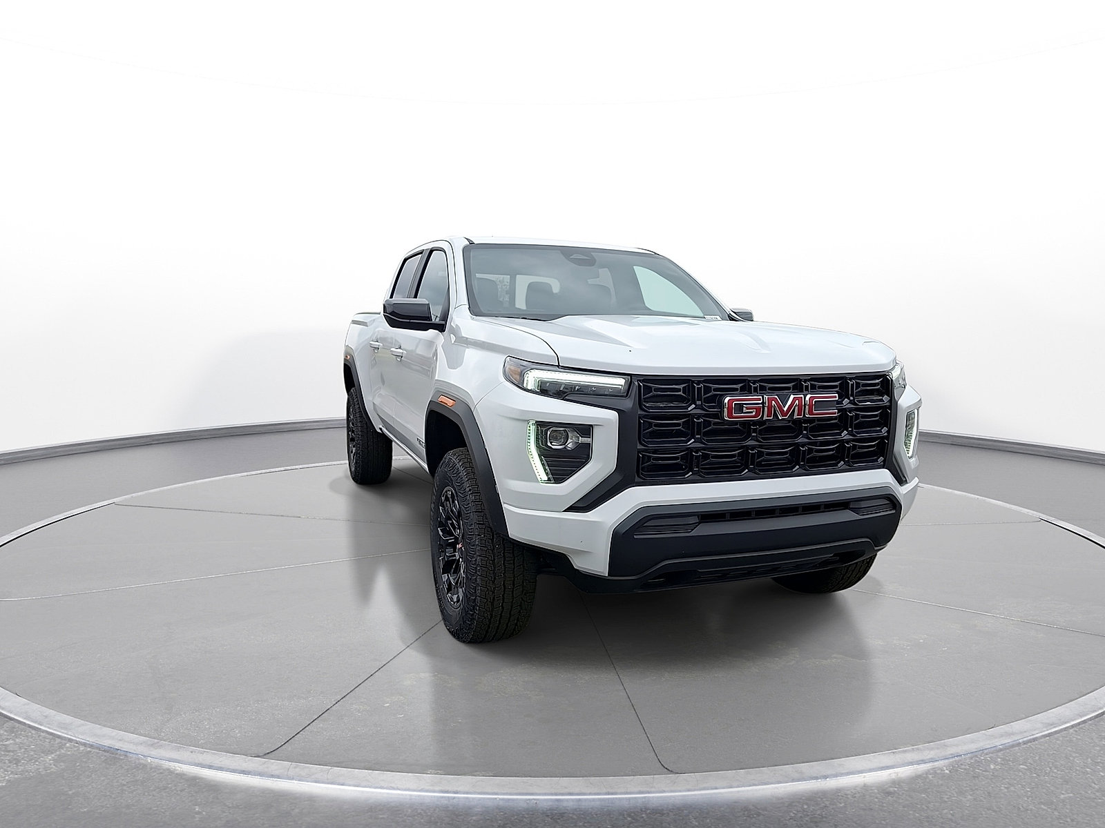 New 2026 GMC Canyon Elevation RWD image 3