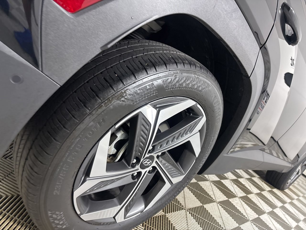 Used 2024 Hyundai Tucson Limited FWD image 36