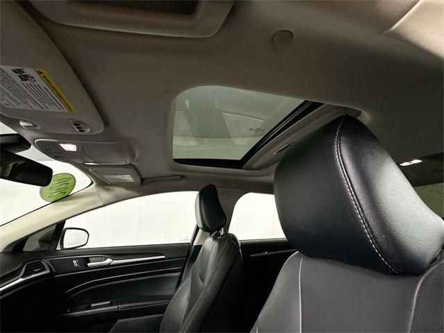 Used 2020 Ford Fusion Energi Titanium image 20