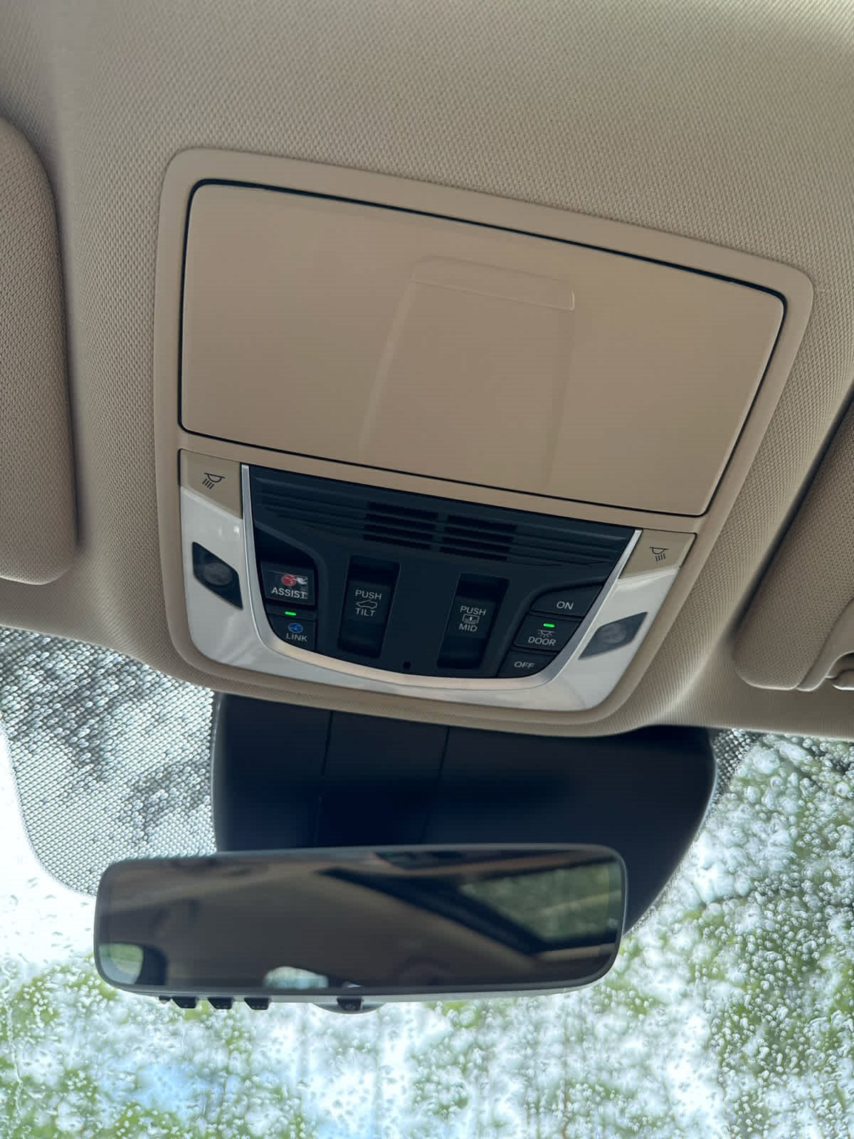 Used 2024 Acura RDX SH-AWD image 21