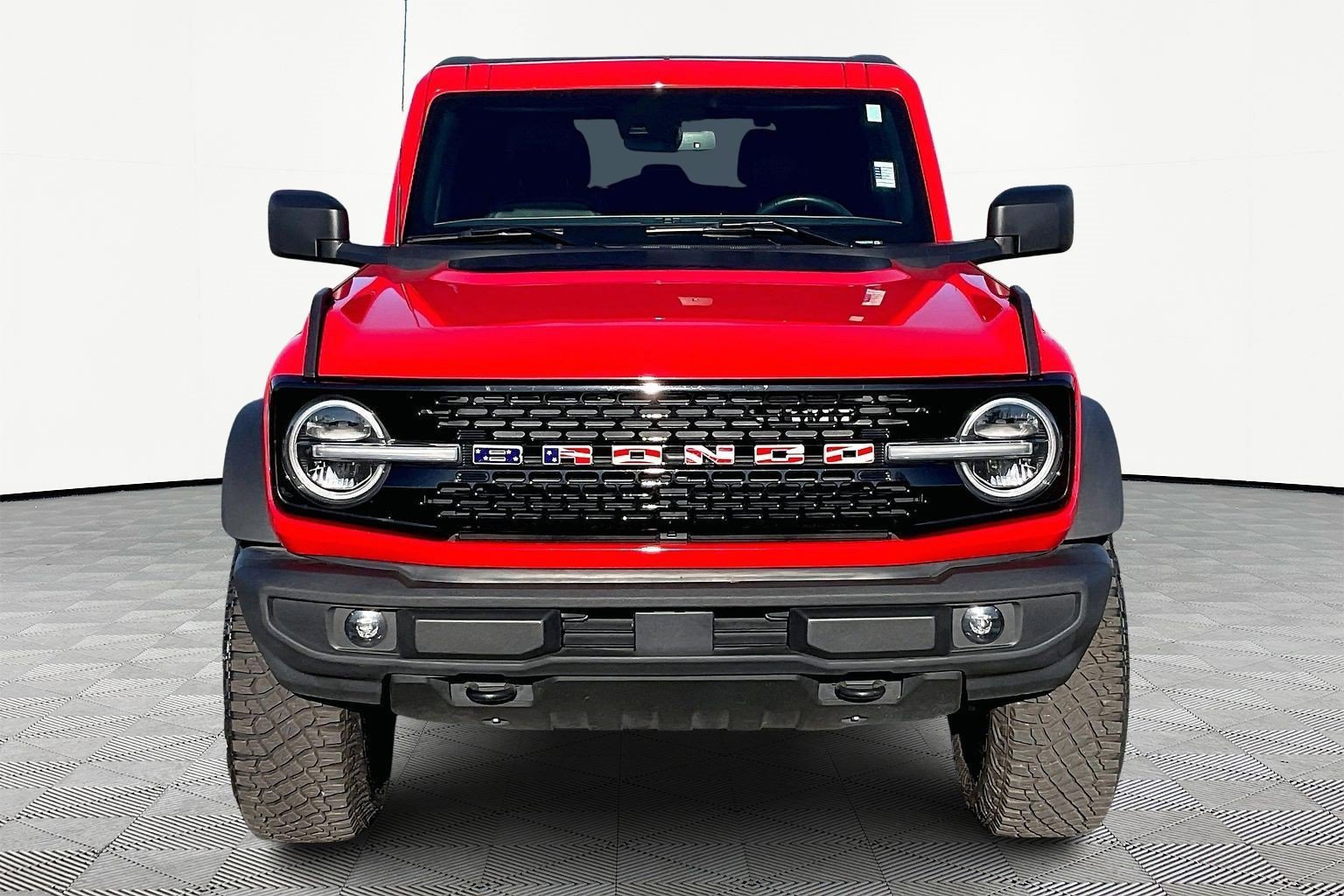 Used 2022 Ford Bronco Wildtrak image 3