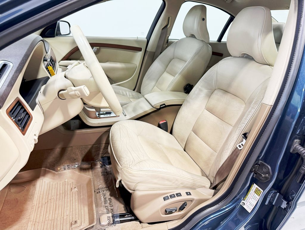 Used 2008 Volvo S80 3.2 image 19