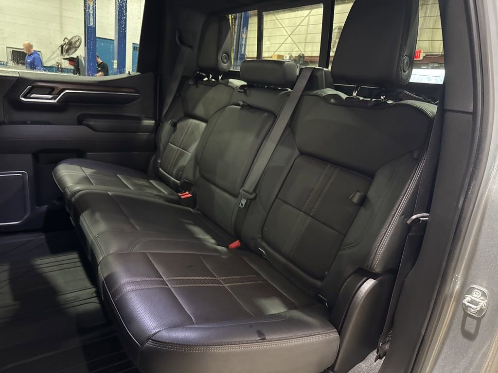 Used 2023 Chevrolet Silverado 1500 High Country w/ LPO, Dark Essentials Package image 35