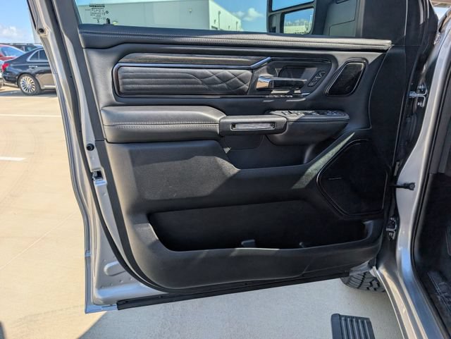Used 2025 RAM 1500 Limited w/ Off Road Group AWD/4WD image 22