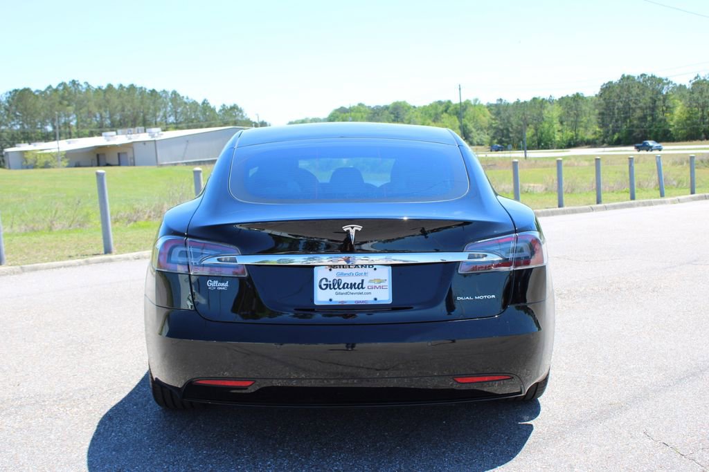 Used 2020 Tesla Model S Long Range Plus image 21