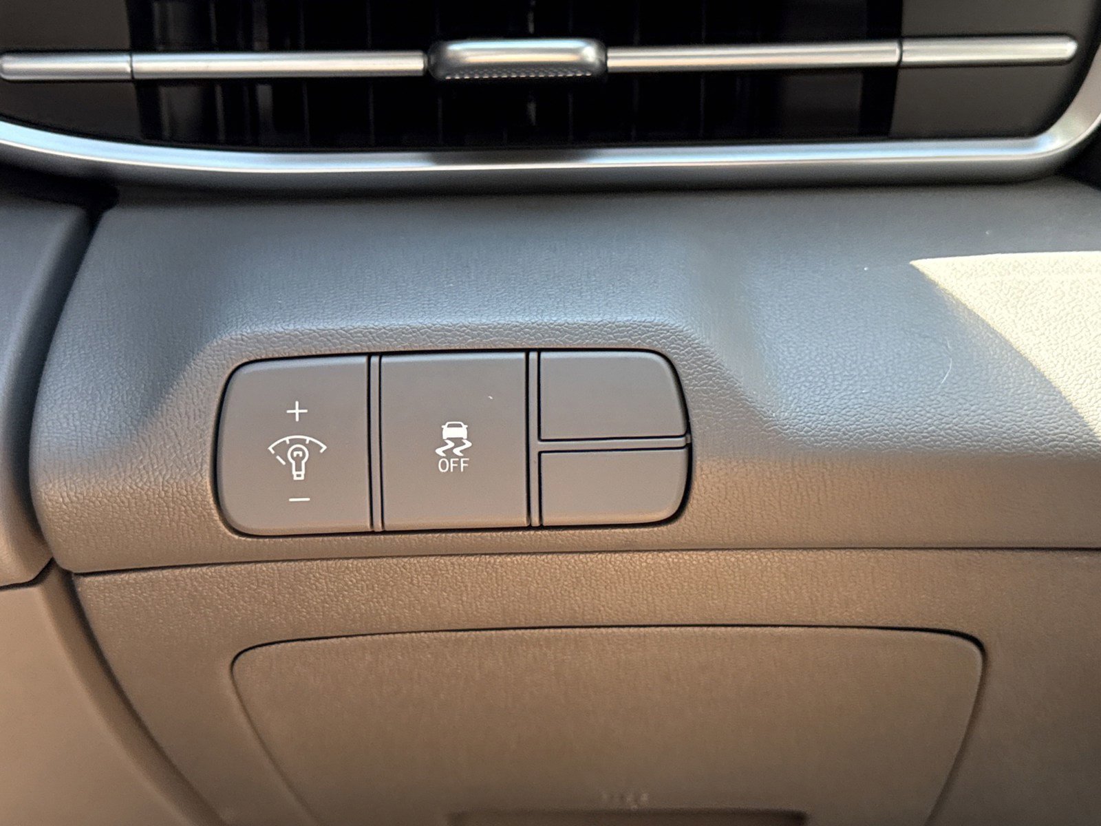 Used 2025 Hyundai Elantra Sport image 18