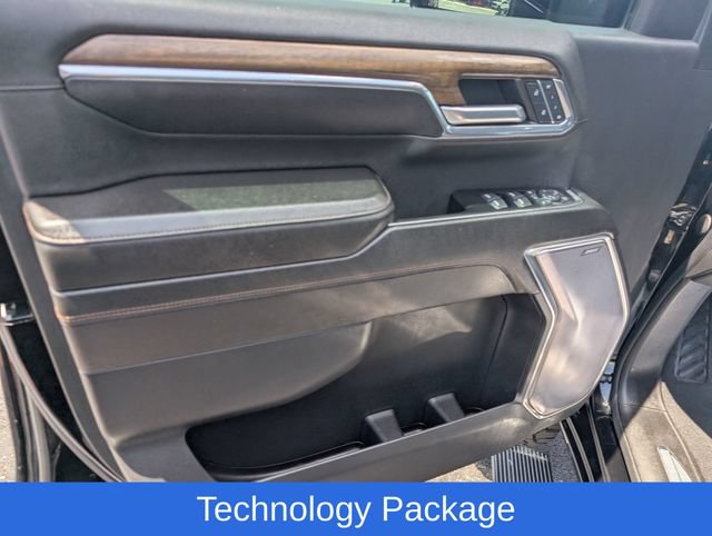 Used 2024 Chevrolet Silverado 2500 High Country w/ Technology Package AWD/4WD image 15