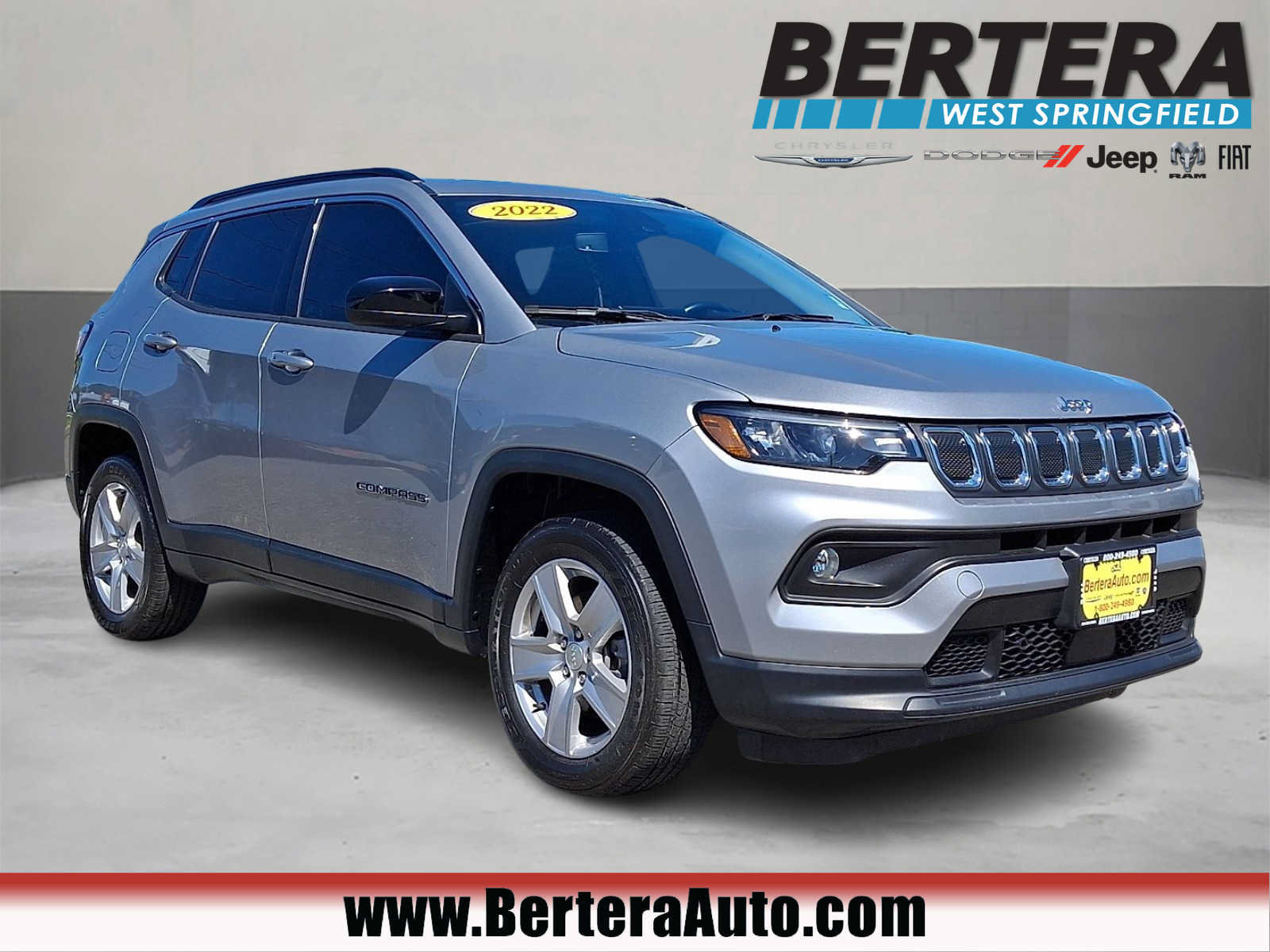 Used 2022 Jeep Compass Latitude AWD/4WD image 1