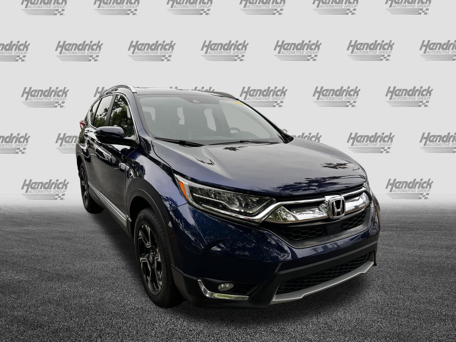 Used 2017 Honda CR-V Touring image 2