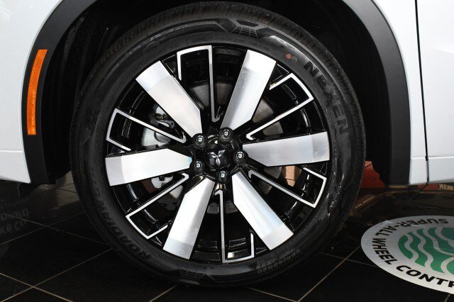 New 2026 Mitsubishi Outlander SEL AWD/4WD image 14