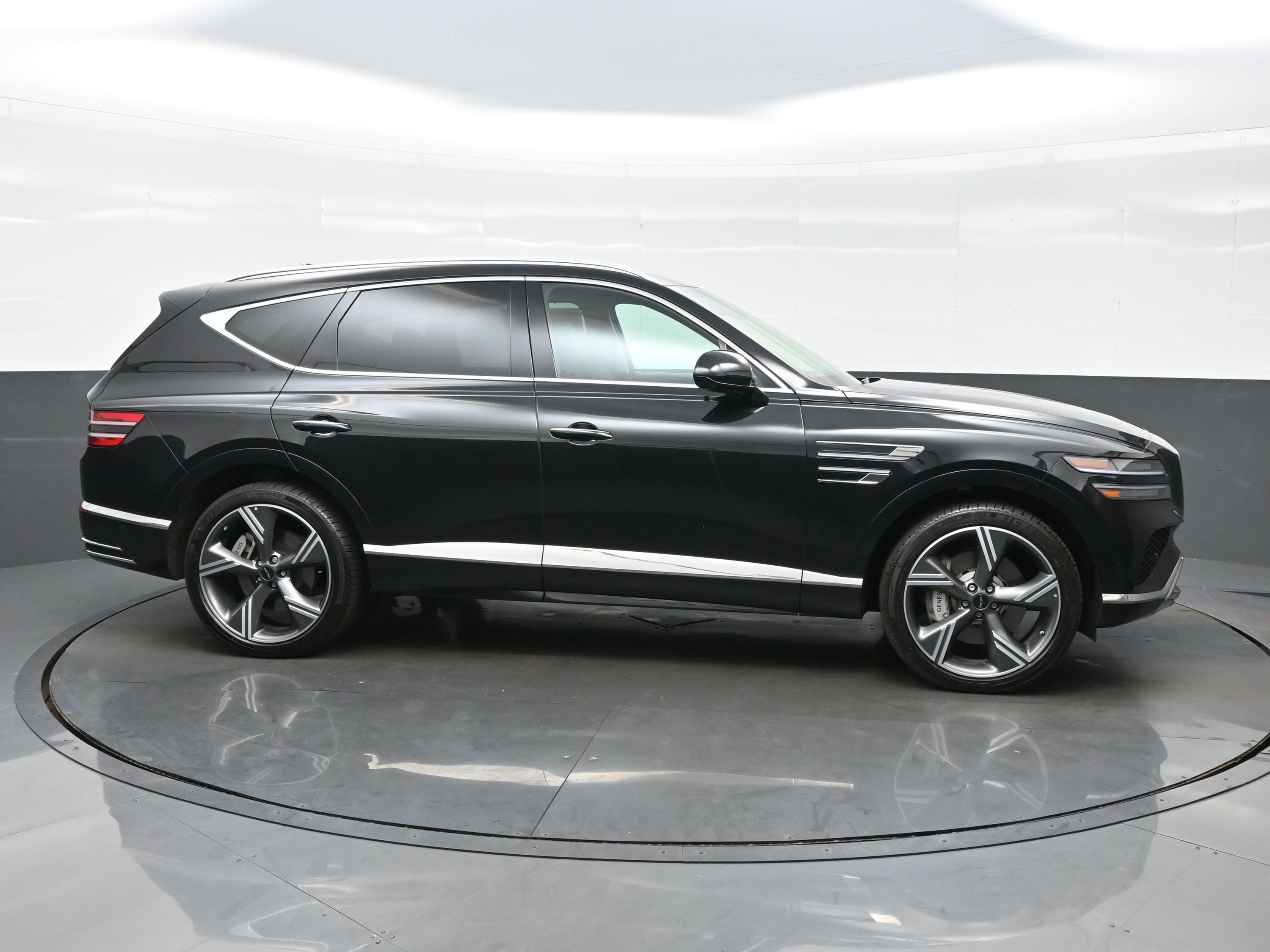 Certified 2025 Genesis GV80 3.5T Prestige image 7