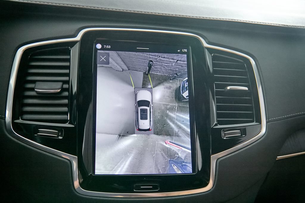 Certified 2023 Volvo XC90 T8 Ultimate w/ Lounge Package AWD/4WD image 36