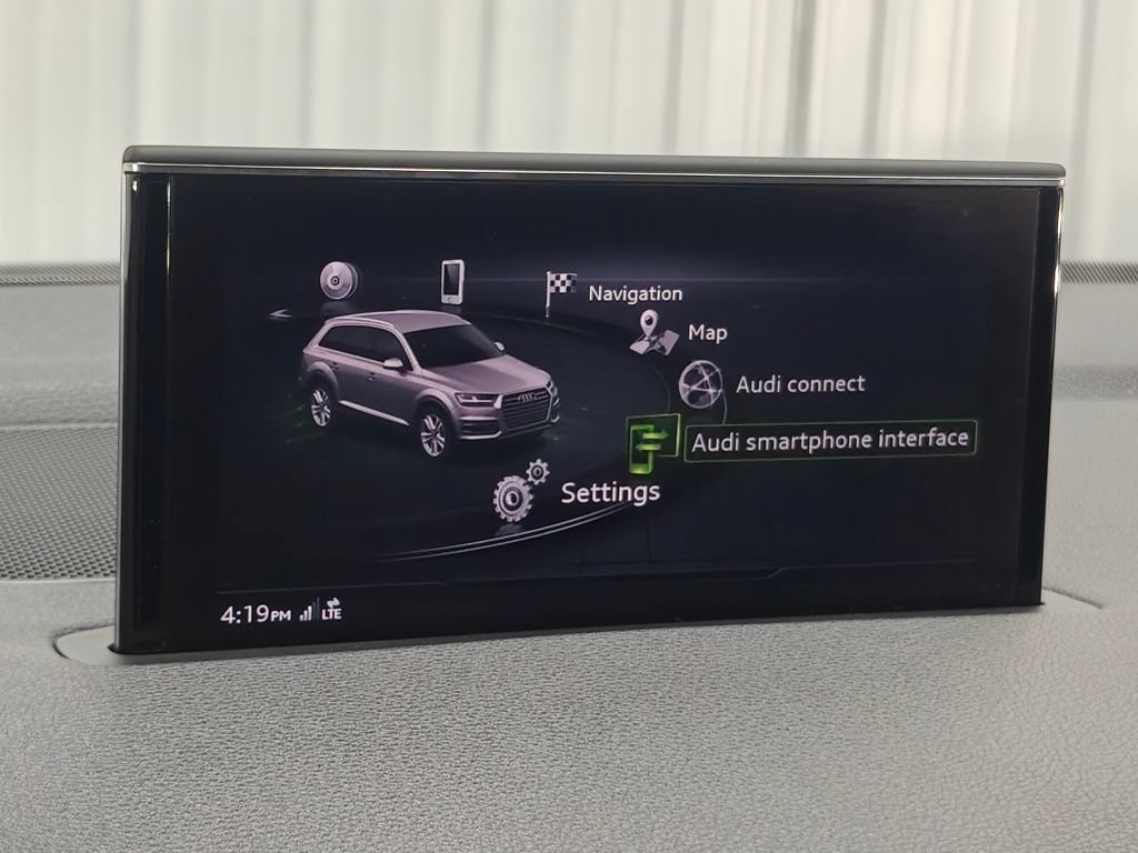 Used 2017 Audi Q7 3.0T Prestige AWD/4WD image 46