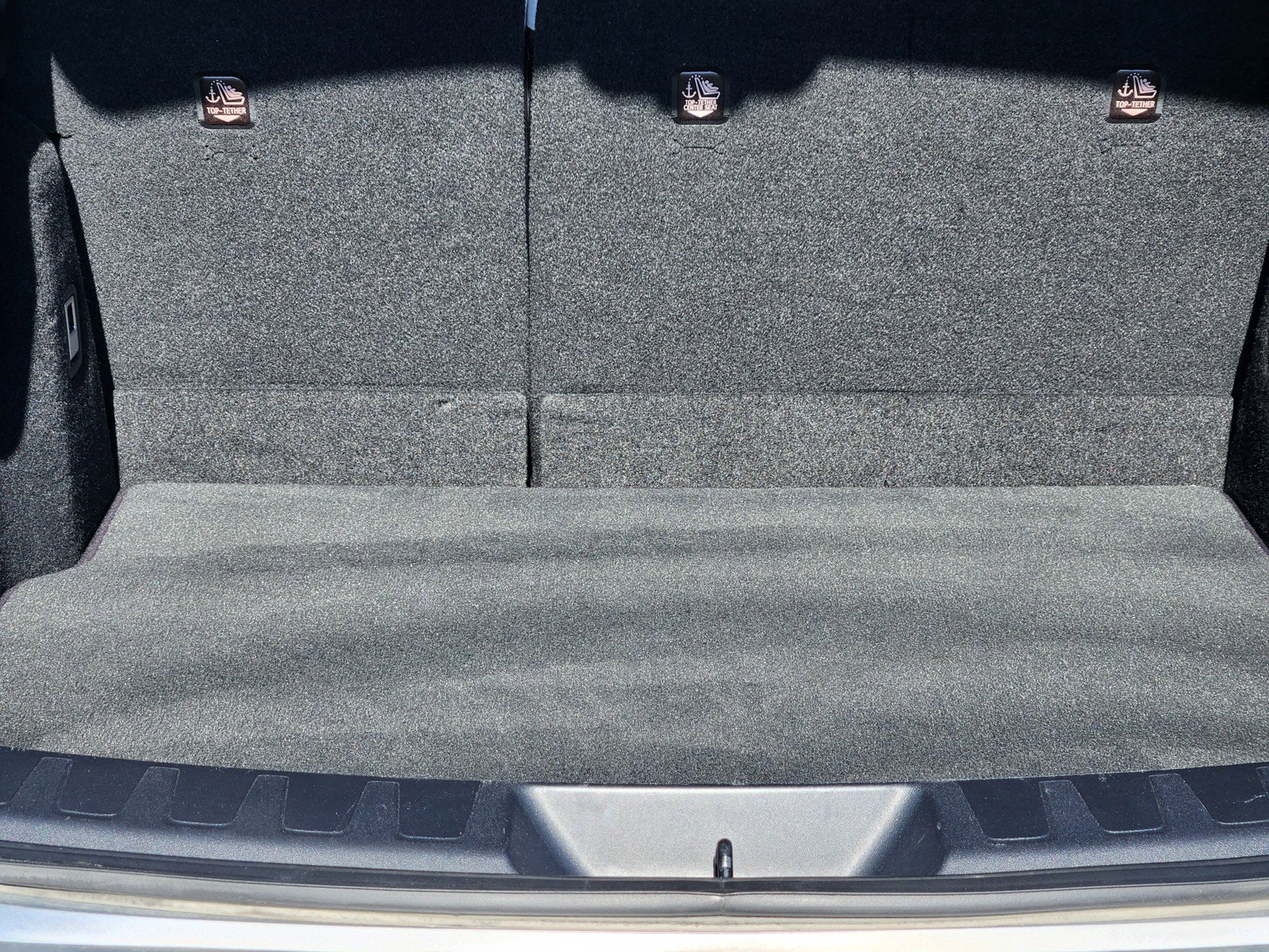 Used 2020 Lexus UX 200 w/ Accessory Package image 25