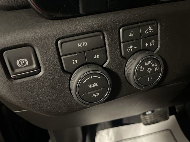 New 2026 Chevrolet Silverado 1500 LTZ w/ LTZ Premium Package image 25