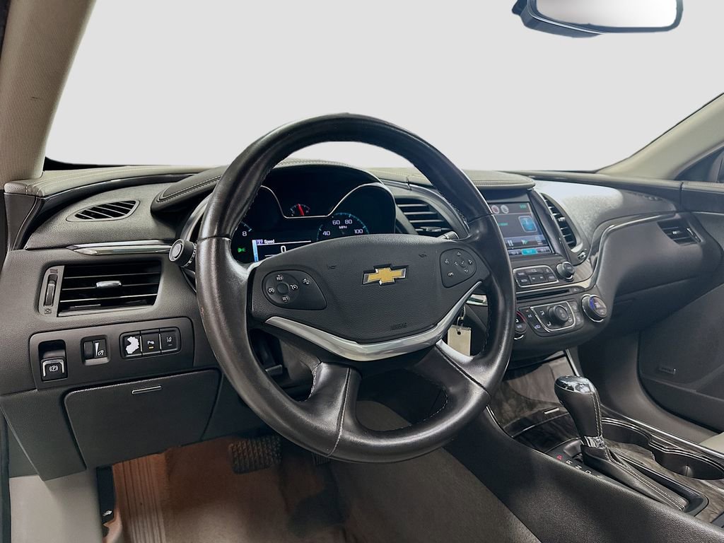 Used 2014 Chevrolet Impala LT FWD image 10