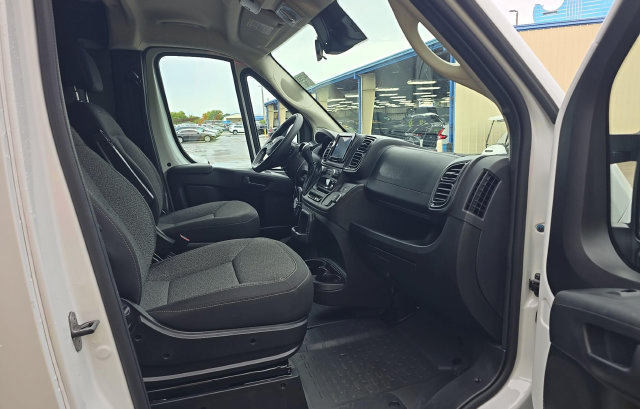 Used 2025 RAM ProMaster 2500 w/ U-Haul Equipment Group FWD image 6