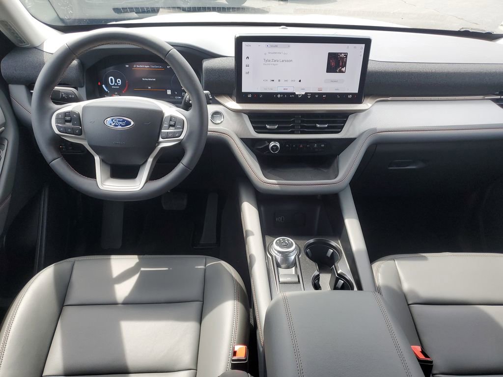 New 2026 Ford Explorer Active AWD/4WD image 25