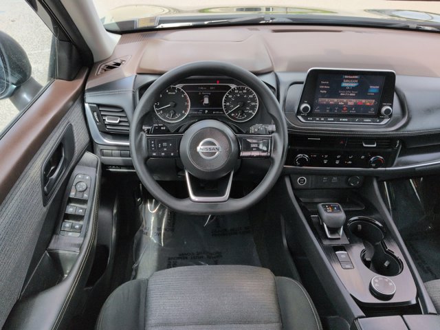 Used 2021 Nissan Rogue S AWD/4WD image 17