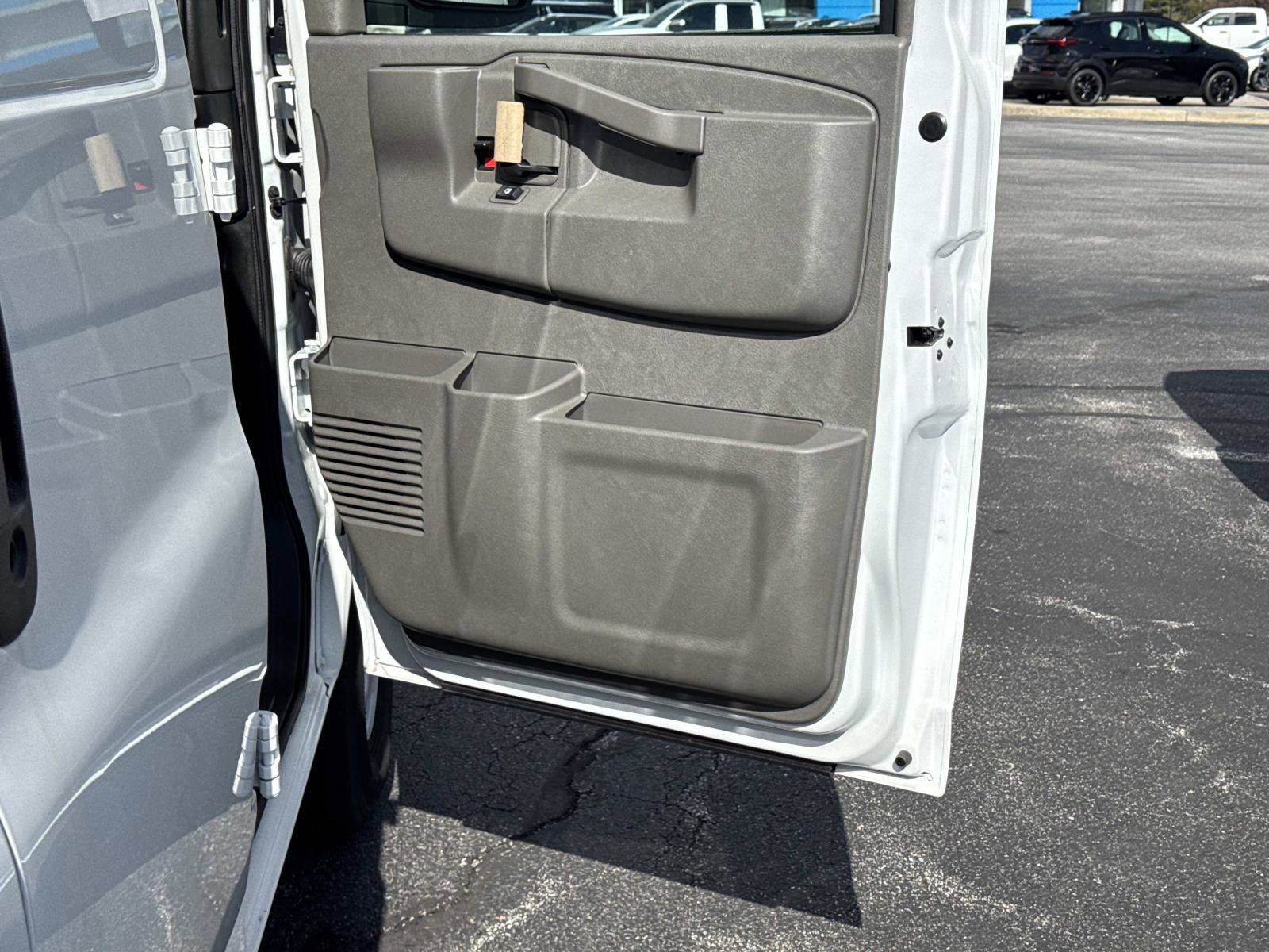New 2025 Chevrolet Express 2500 w/ Driver Convenience Package RWD image 10